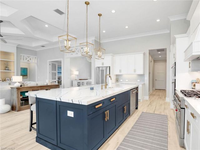 14243 Galley CT, Naples, FL 34114