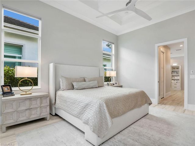 14243 Galley CT, Naples, FL 34114