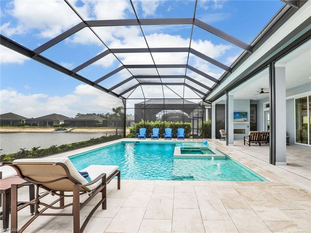 14243 Galley CT, Naples, FL 34114