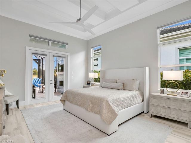 14243 Galley CT, Naples, FL 34114