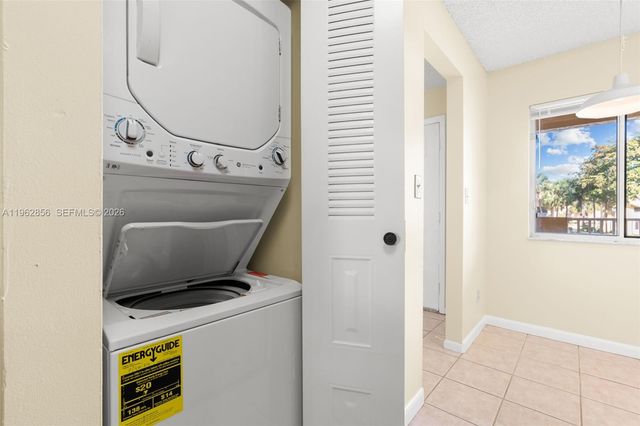 1208 Coral Club Dr 1208, Coral Springs, FL 33071