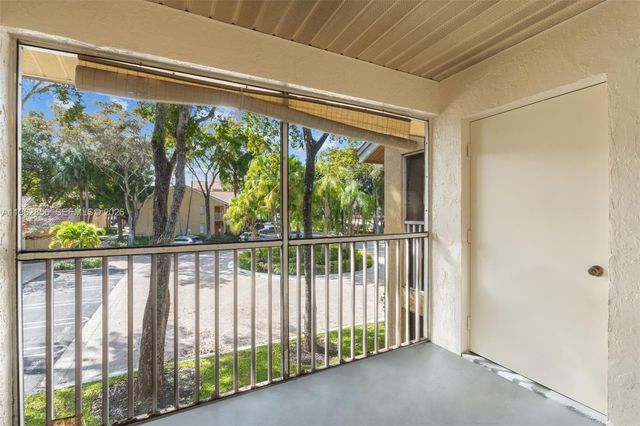 1208 Coral Club Dr 1208, Coral Springs, FL 33071