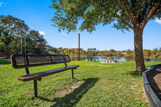 819 Spokane River Road, Conroe, TX 77316
