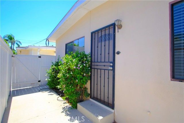 2509 Clark Lane A, Redondo Beach, CA 90278