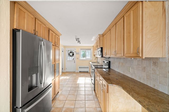 175 Wilson Rd, Nahant, MA 01908