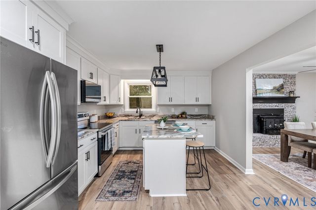 20111 Halloway Ave, South Chesterfield, VA 23803