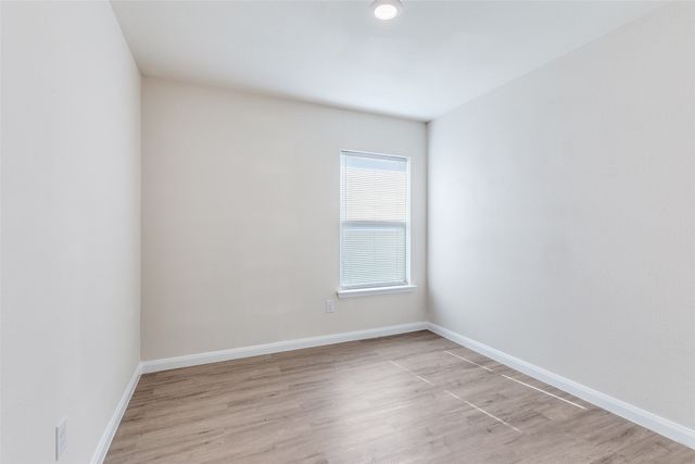 144 Barbwire Way, Newark, TX 76071