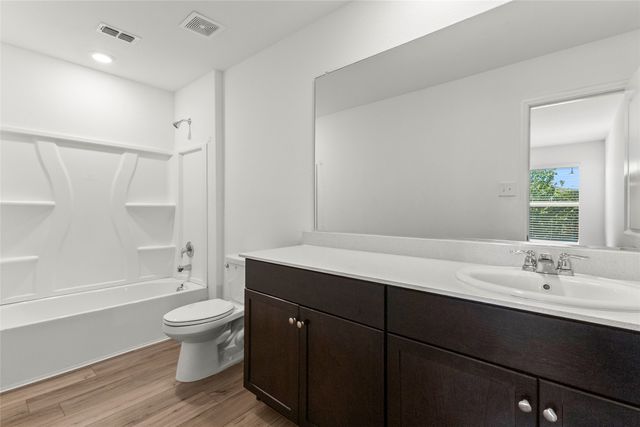 1109 Odlozil Lane, Ennis, TX 75119