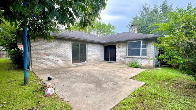 6930 Addicks Clodine Road, Houston, TX 77083