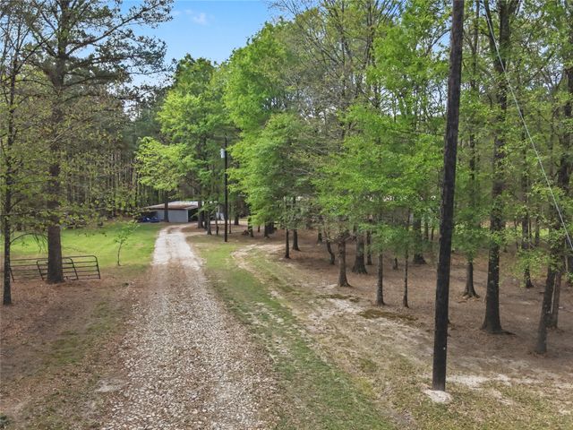 1413 CR 2108, Hooks, TX 75561