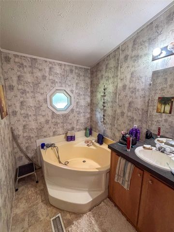 1413 CR 2108, Hooks, TX 75561