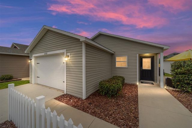 6082 BUDNY AVENUE, The Villages, FL 32163