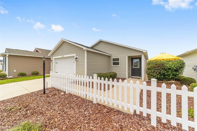 6082 BUDNY AVENUE, The Villages, FL 32163