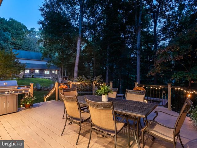 258 BOLLINGER RD, Elverson, PA 19520