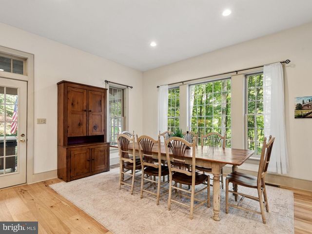 258 BOLLINGER RD, Elverson, PA 19520