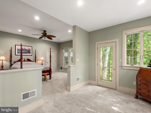258 BOLLINGER RD, Elverson, PA 19520