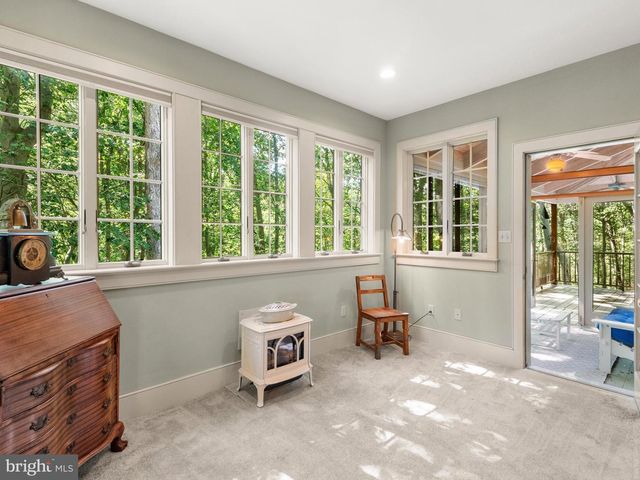 258 BOLLINGER RD, Elverson, PA 19520