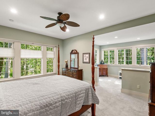 258 BOLLINGER RD, Elverson, PA 19520
