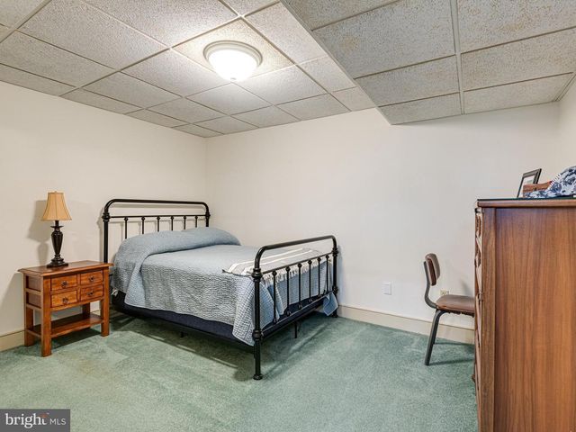 258 BOLLINGER RD, Elverson, PA 19520