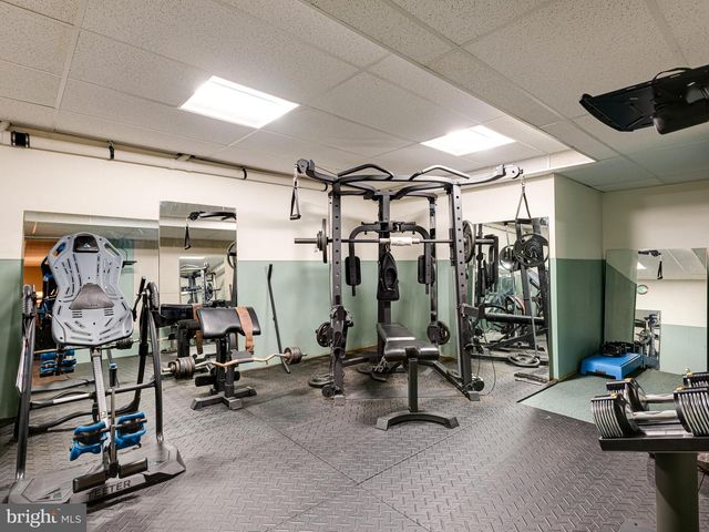 258 BOLLINGER RD, Elverson, PA 19520