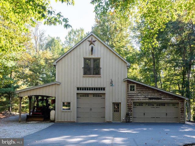 258 BOLLINGER RD, Elverson, PA 19520