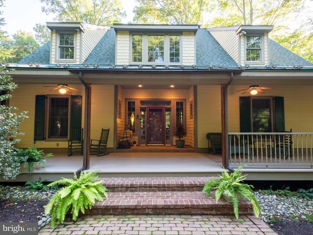 258 BOLLINGER RD, Elverson, PA 19520