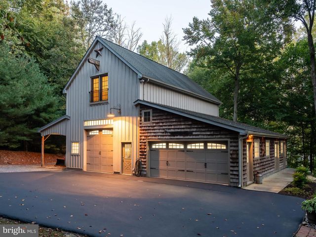 258 BOLLINGER RD, Elverson, PA 19520