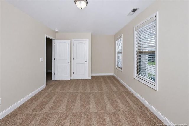 1629 Seattle Slew Lane, Hope Mills, NC 28348