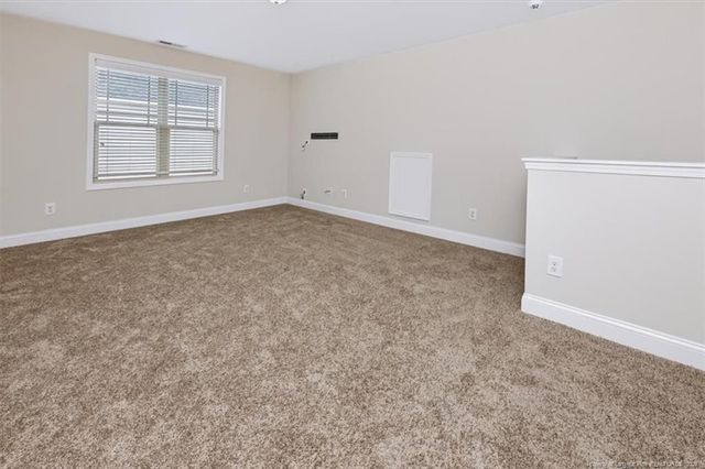 1629 Seattle Slew Lane, Hope Mills, NC 28348