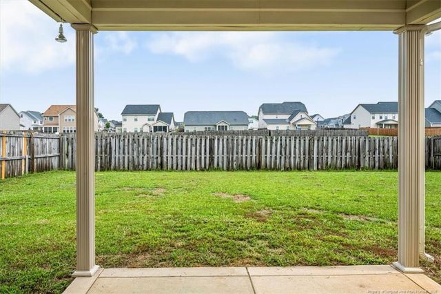 1629 Seattle Slew Lane, Hope Mills, NC 28348