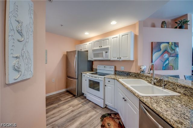 12181 Summergate CIR 104, Fort Myers, FL 33913