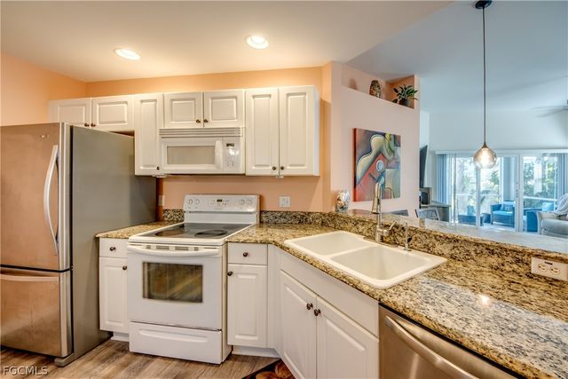 12181 Summergate CIR 104, Fort Myers, FL 33913