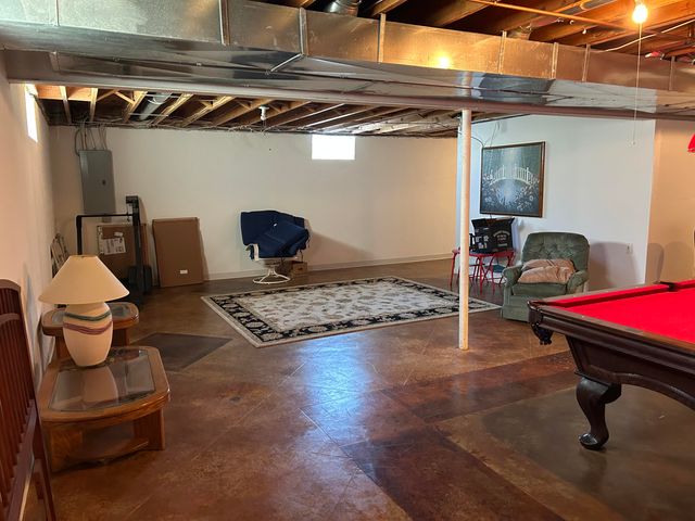 15972 Petros Drive, Rockwood, MI 48173