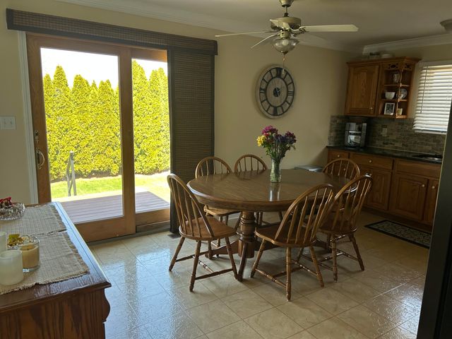 15972 Petros Drive, Rockwood, MI 48173