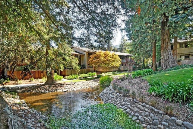 20812 4th Street 6, Saratoga, CA 95070