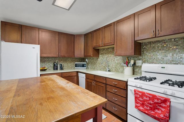 4361 E Glenn Street, Tucson, AZ 85712