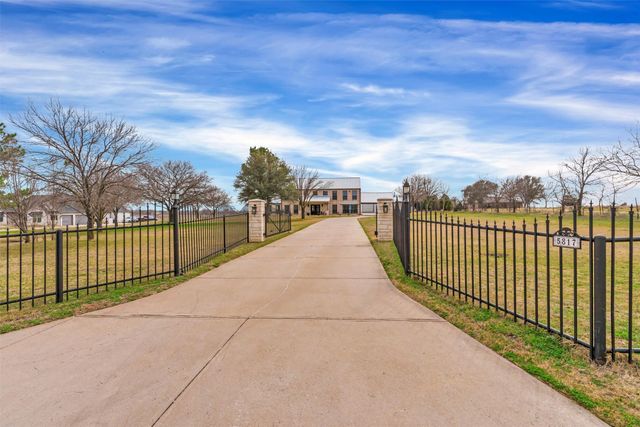 5817 County Road 913, Godley, TX 76044