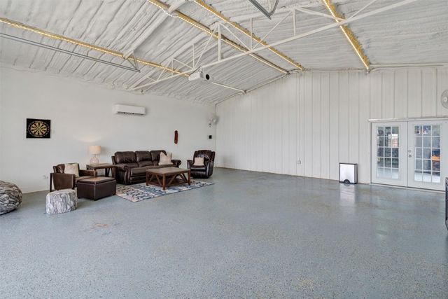5817 County Road 913, Godley, TX 76044