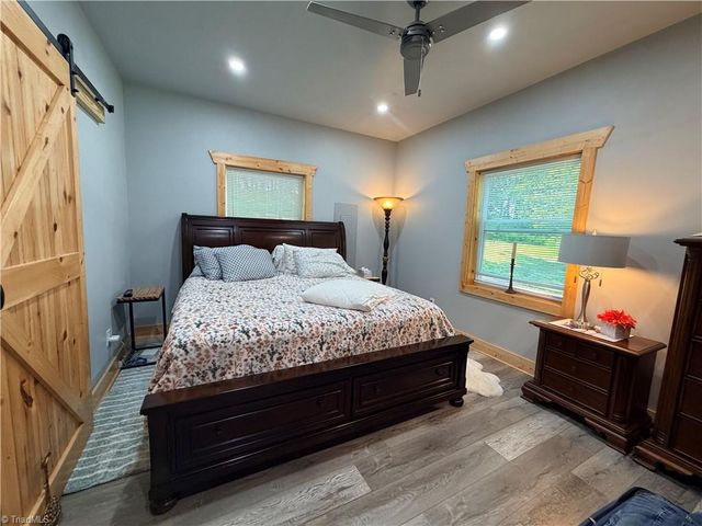 74 Forest Lane, Ennice, NC 28623