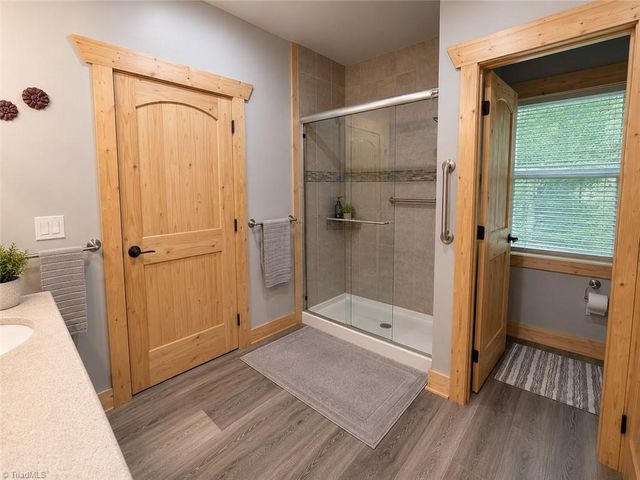 74 Forest Lane, Ennice, NC 28623