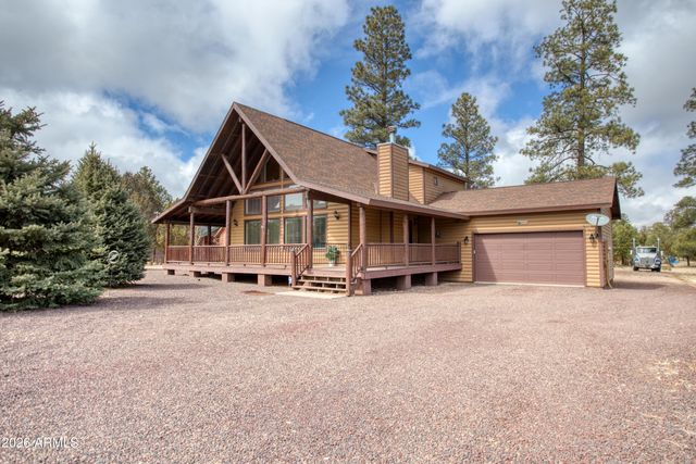 2010 CHRISTMAS PINE Road, Overgaard, AZ 85933