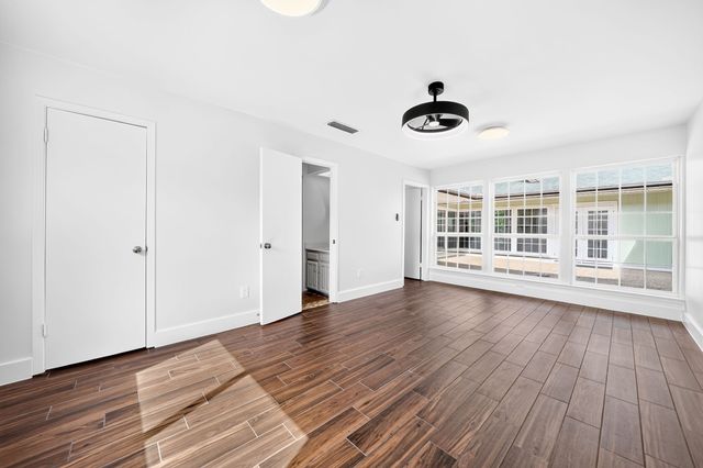 908 Via Barcelona, Mesquite, TX 75150
