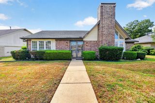 908 Via Barcelona, Mesquite, TX 75150