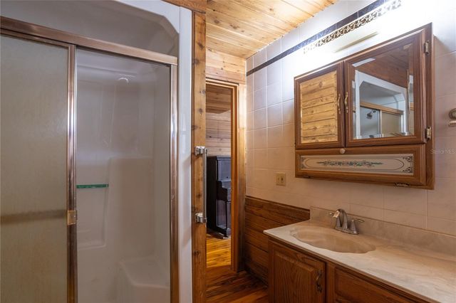 6892 SWAIN ROAD, Sorrento, FL 32776