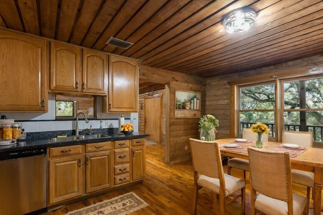 6892 SWAIN ROAD, Sorrento, FL 32776