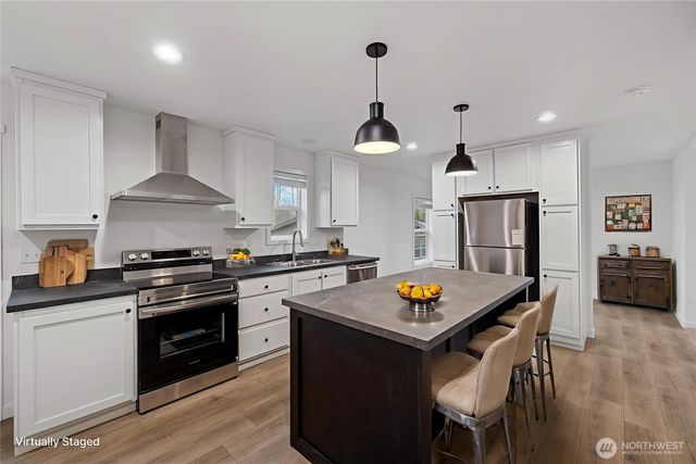 1232 Rickover Drive, Coupeville, WA 98239