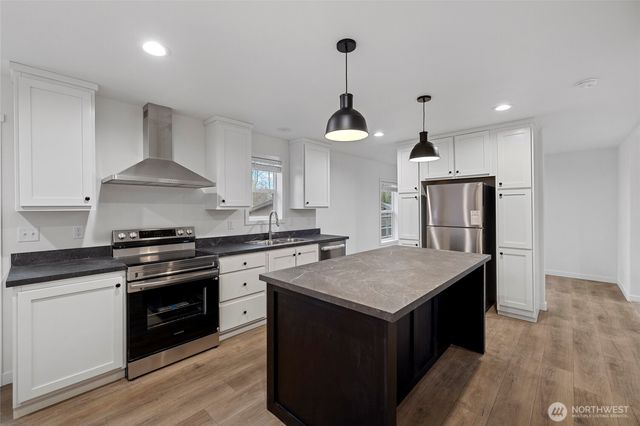 1232 Rickover Drive, Coupeville, WA 98239