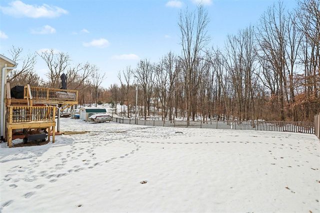 11754 E Drive, Ceresco, MI 49033