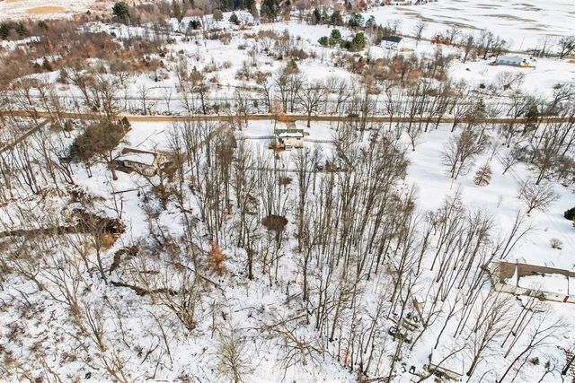 11754 E Drive, Ceresco, MI 49033