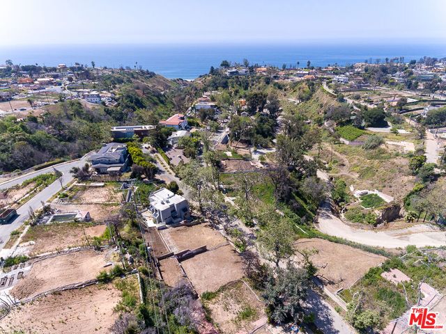 630 Bienveneda Avenue, Pacific Palisades, CA 90272